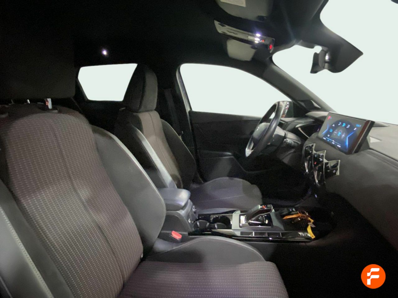 Foto DS Automobiles DS 3 22