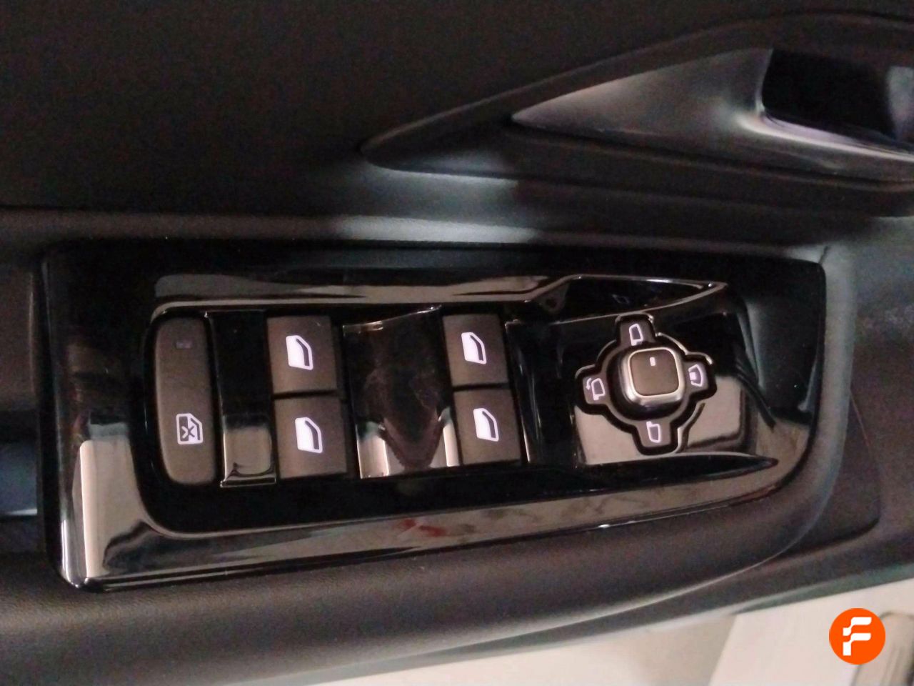 Foto Citroën C5 X 31