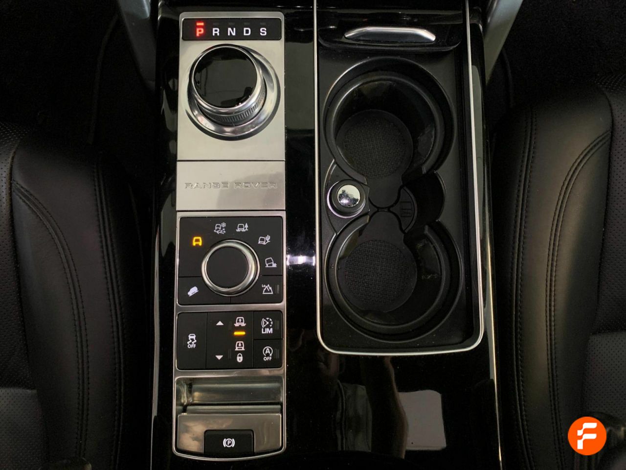 Foto Land-Rover Range Rover 37