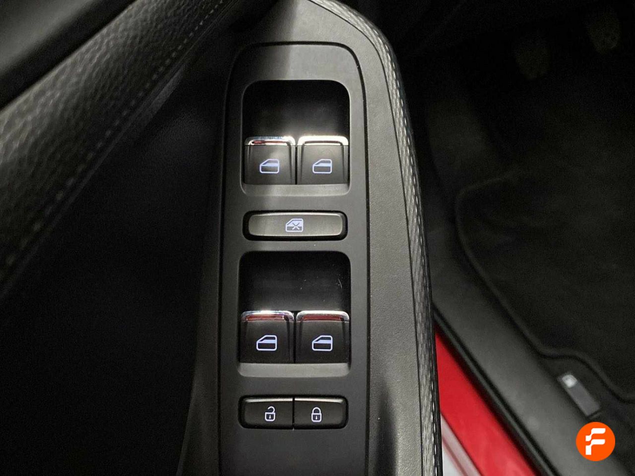 Foto DR Automobiles DR4 19