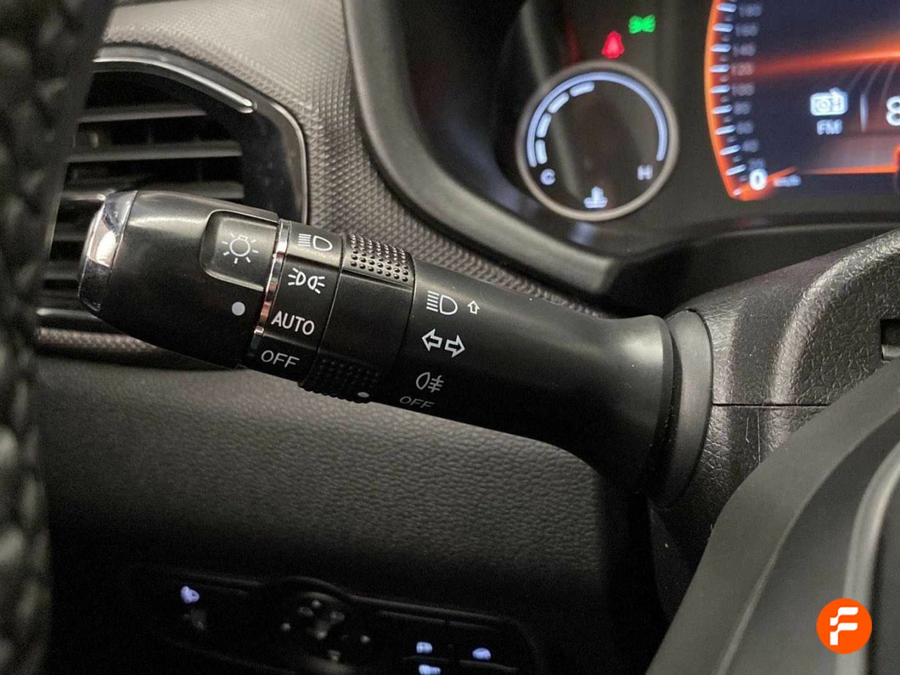 Foto DR Automobiles DR4 24