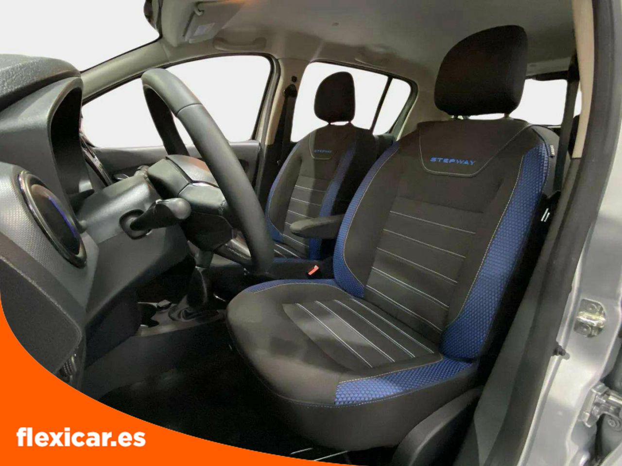 Foto Dacia Sandero 11