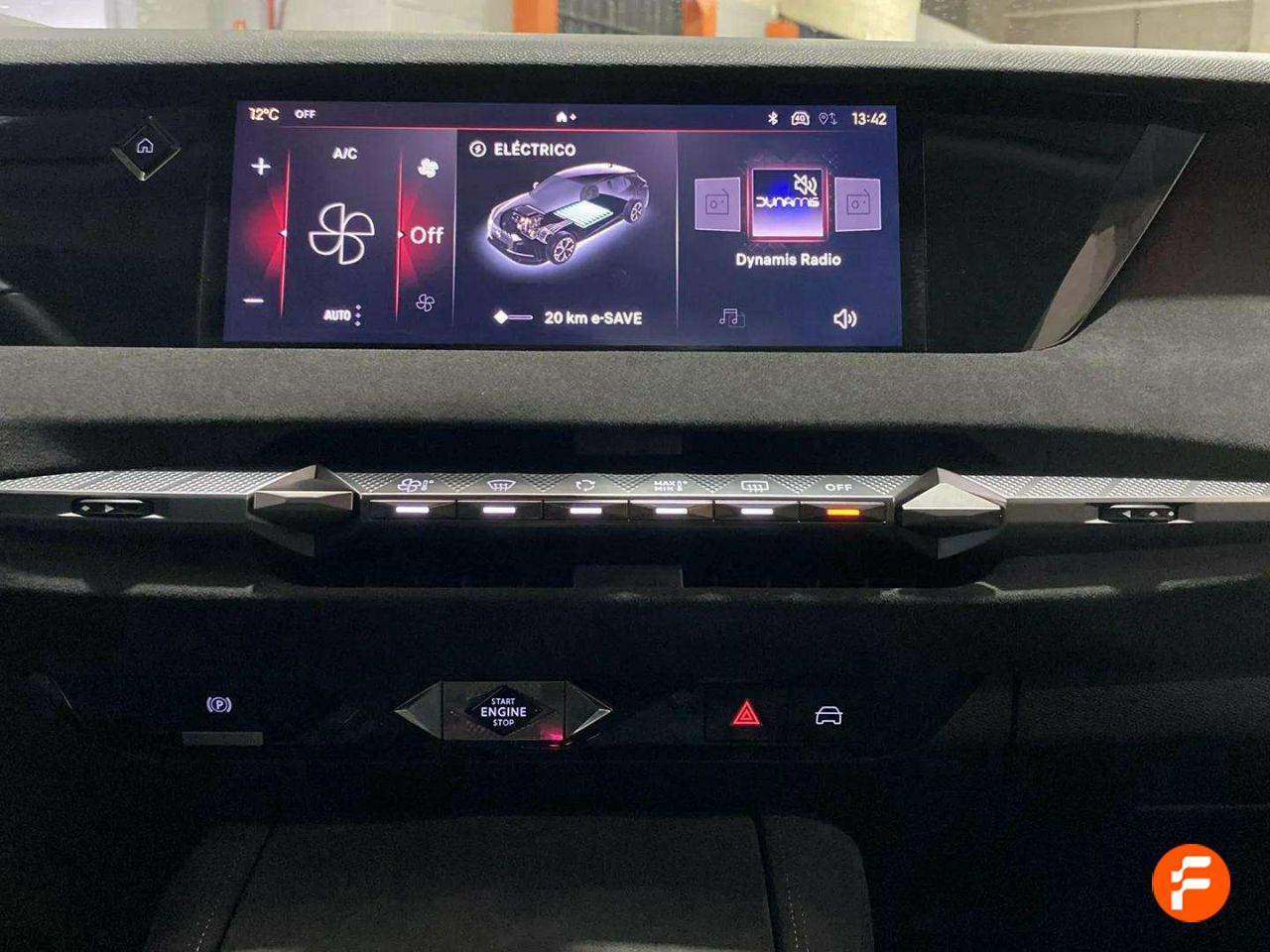 Foto DS Automobiles DS 4 31