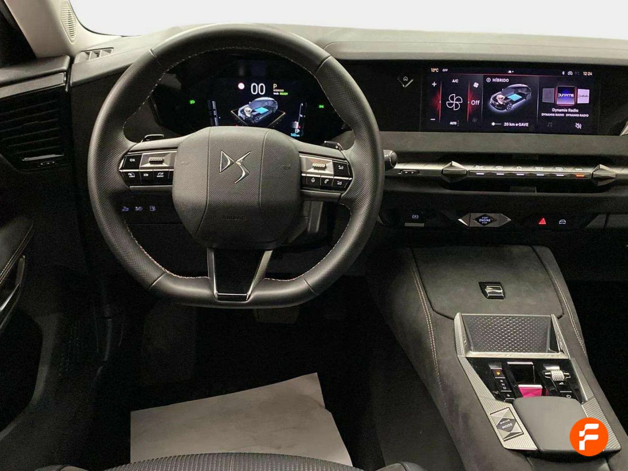 Foto DS Automobiles DS 4 18