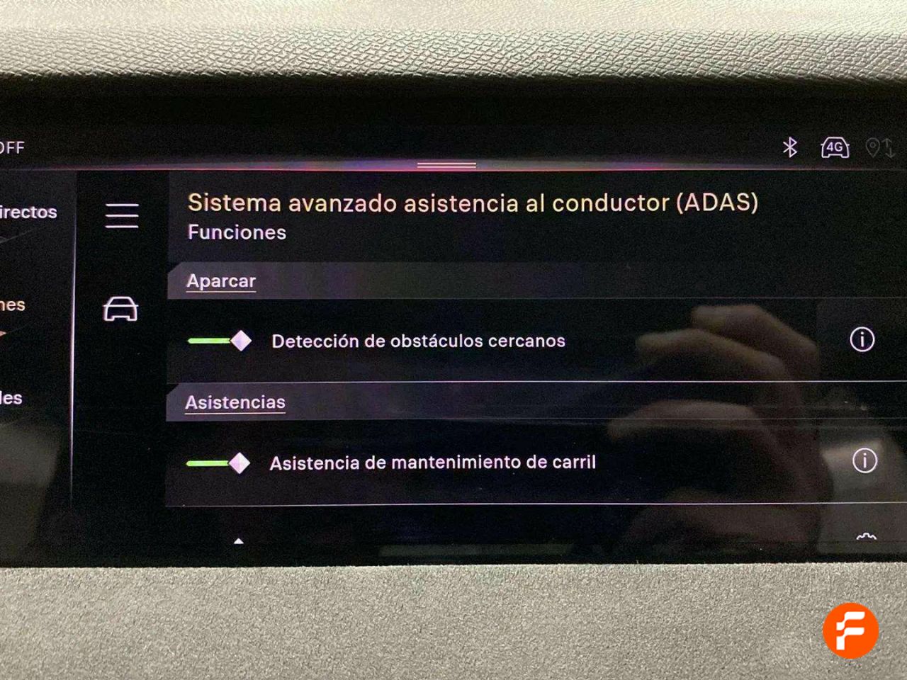 Foto DS Automobiles DS 4 30