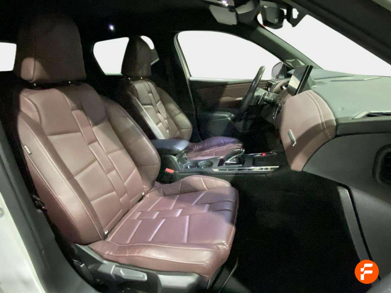 Foto DS Automobiles DS 3 13