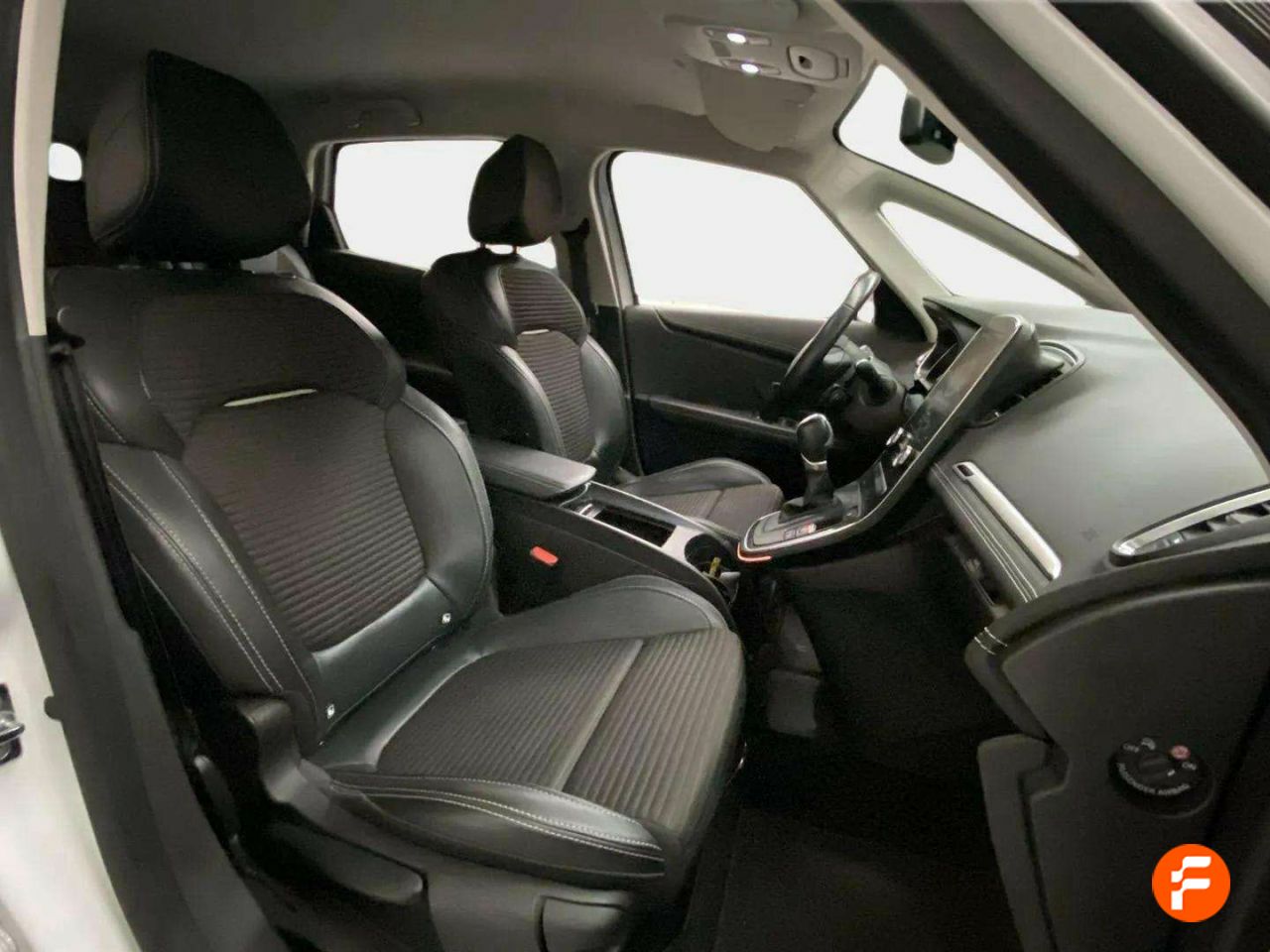 Foto Renault Scénic 12