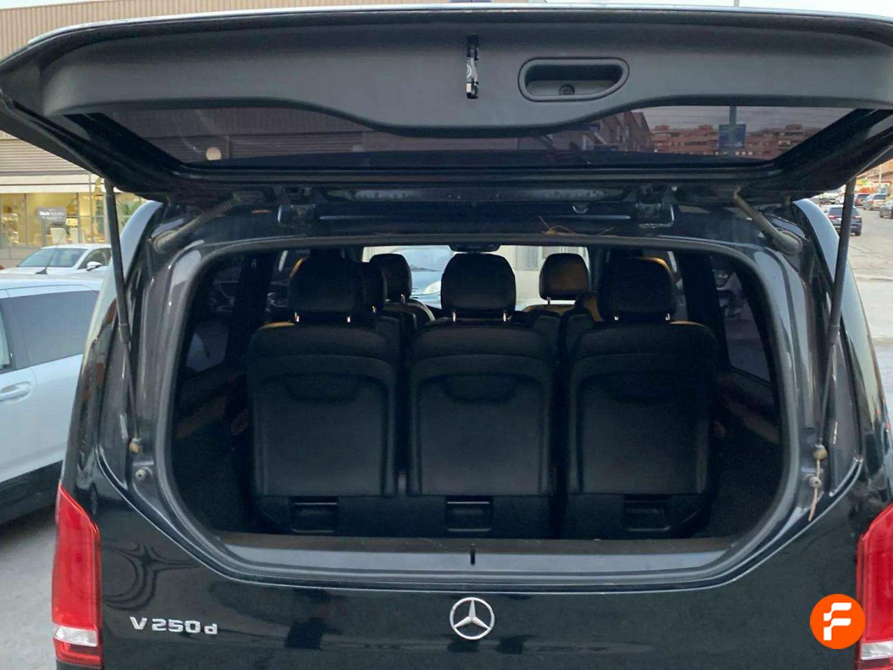 Foto Mercedes-Benz Clase V 11