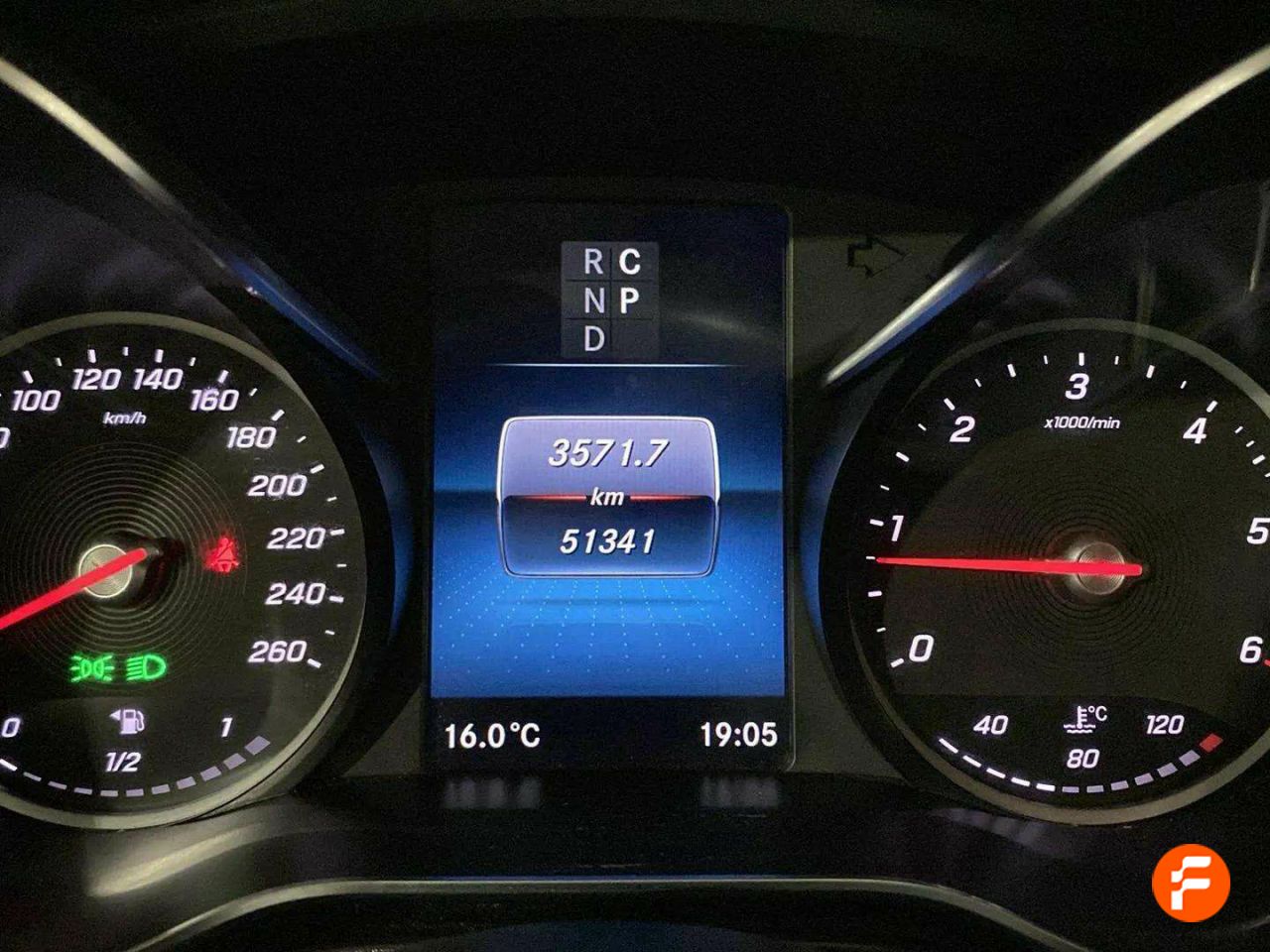 Foto Mercedes-Benz Clase V 27