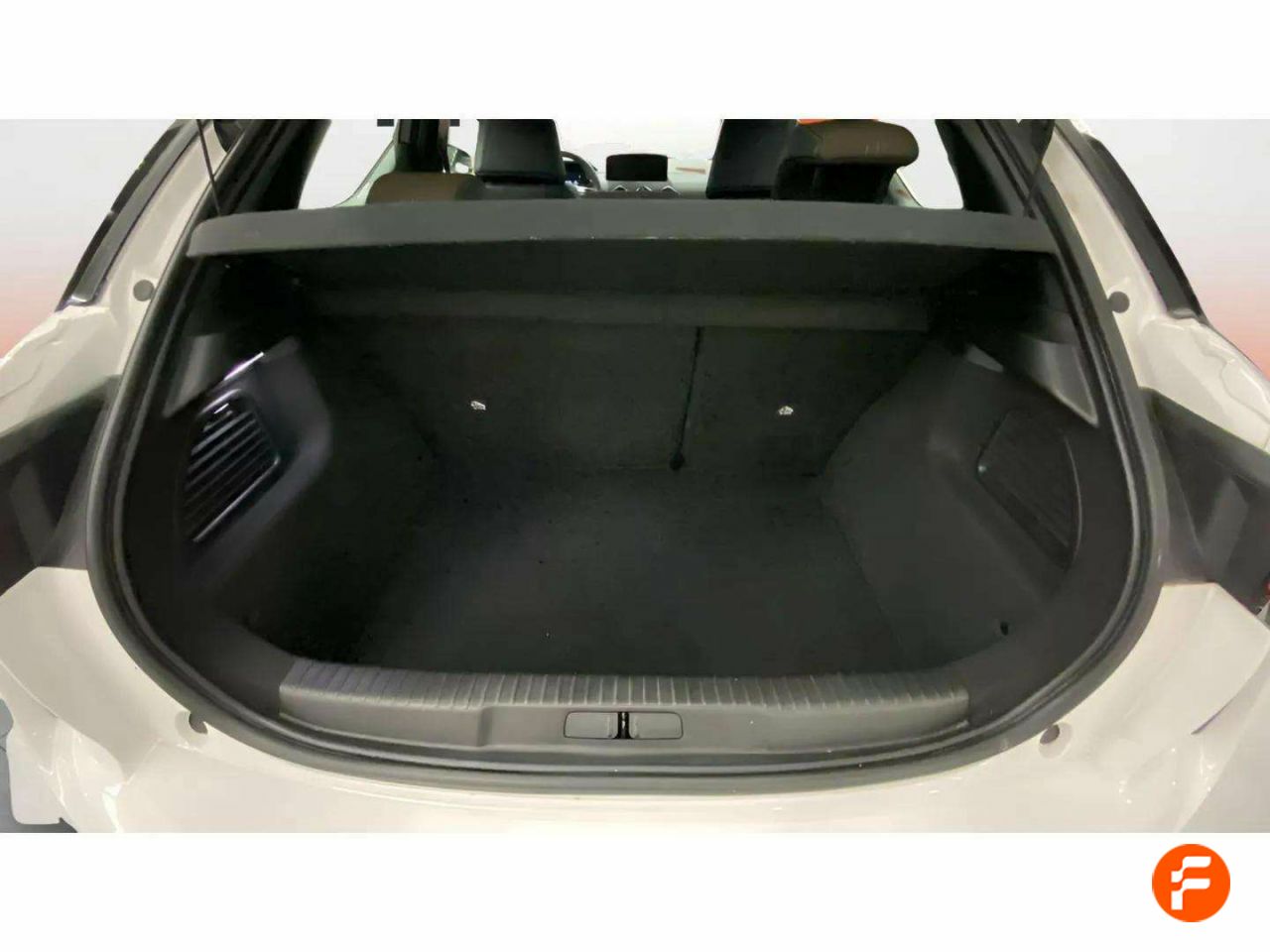 Foto DS Automobiles DS 3 10