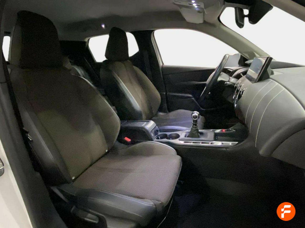 Foto DS Automobiles DS 3 12