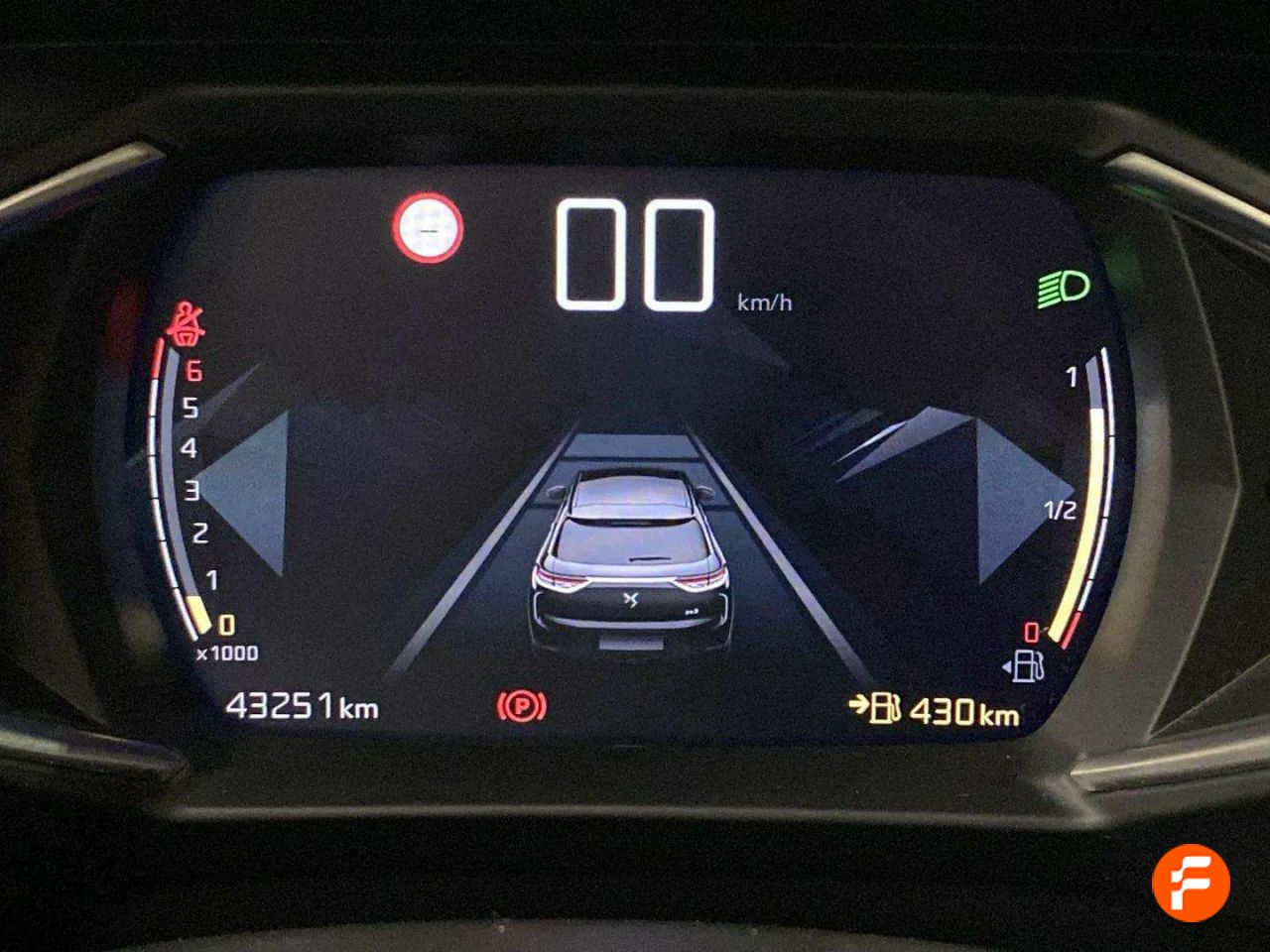 Foto DS Automobiles DS 3 24
