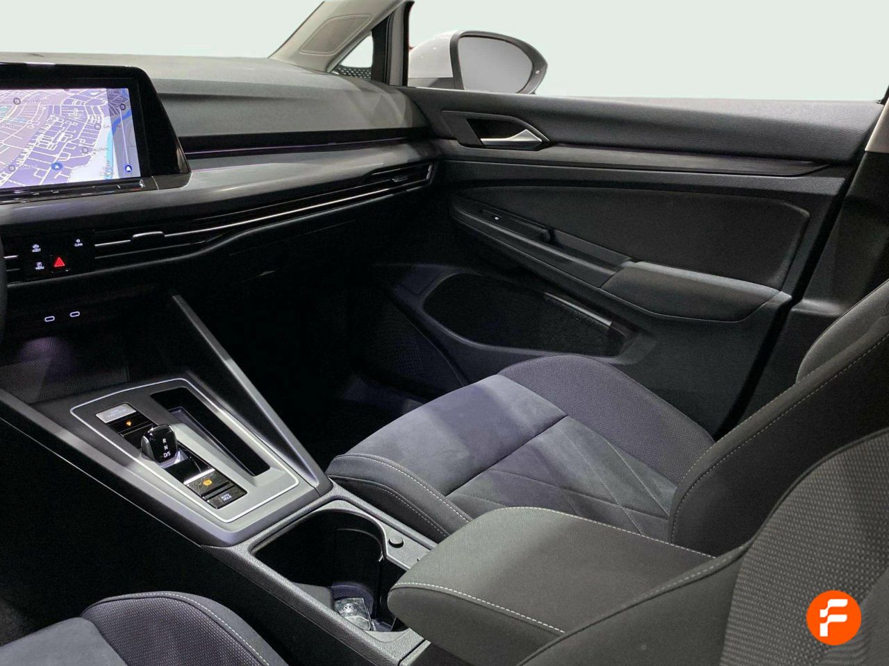 Foto Volkswagen Golf 34