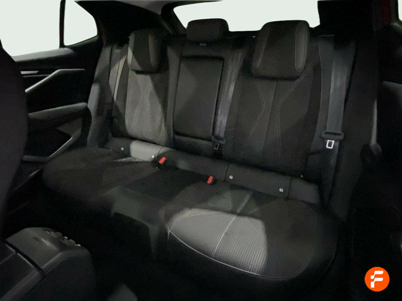 Foto DS Automobiles DS 4 14