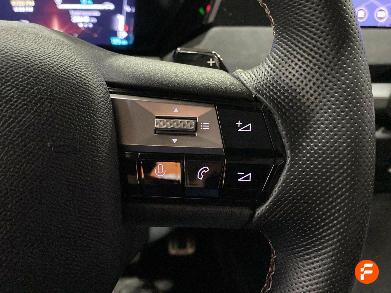 Foto DS Automobiles DS 4 22