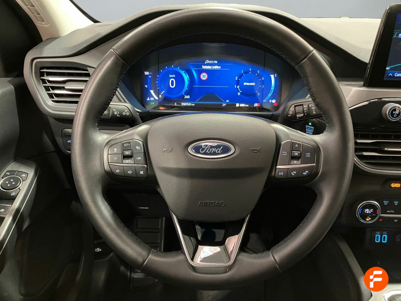 Foto Ford Kuga 18