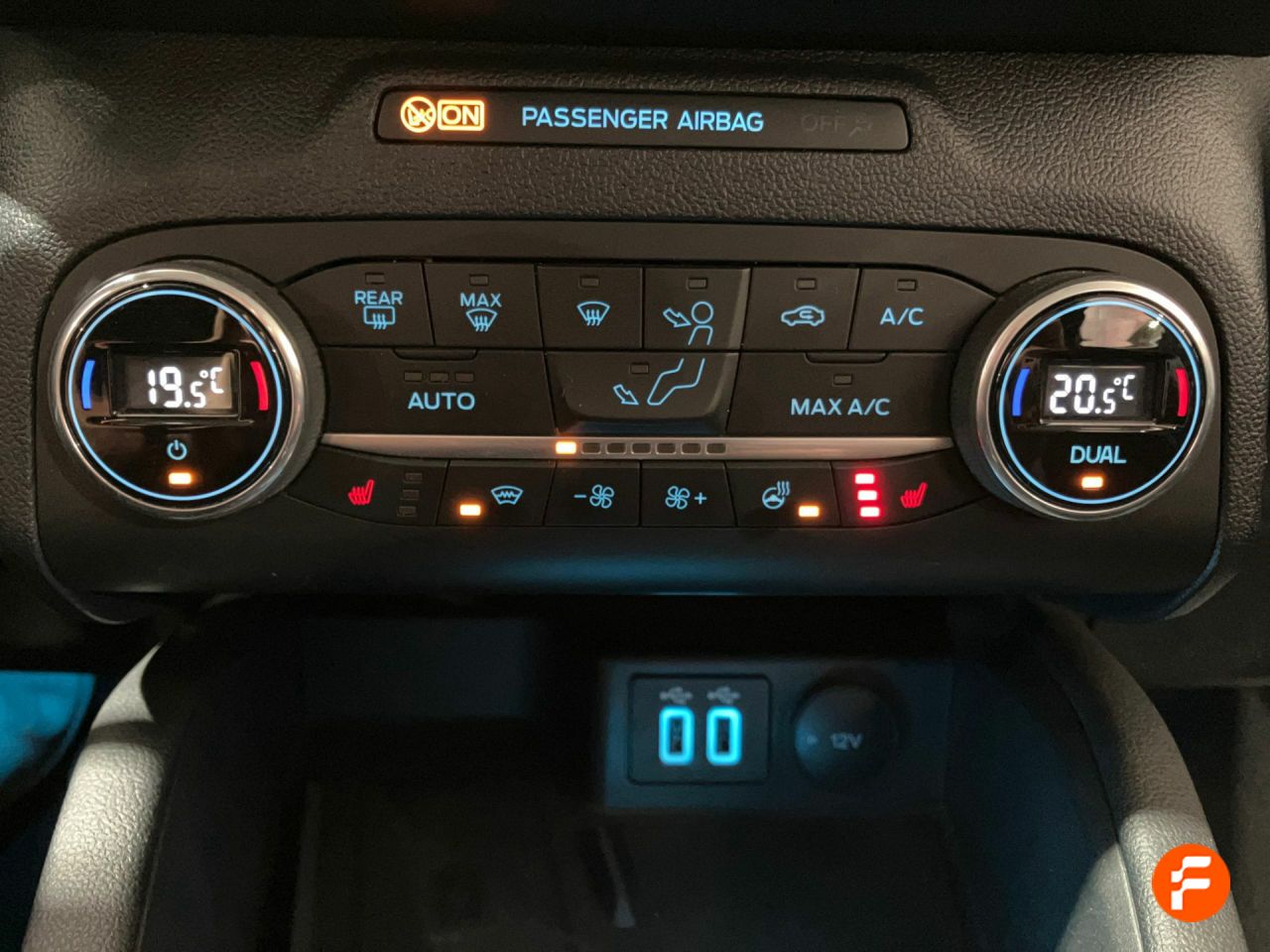 Foto Ford Kuga 34