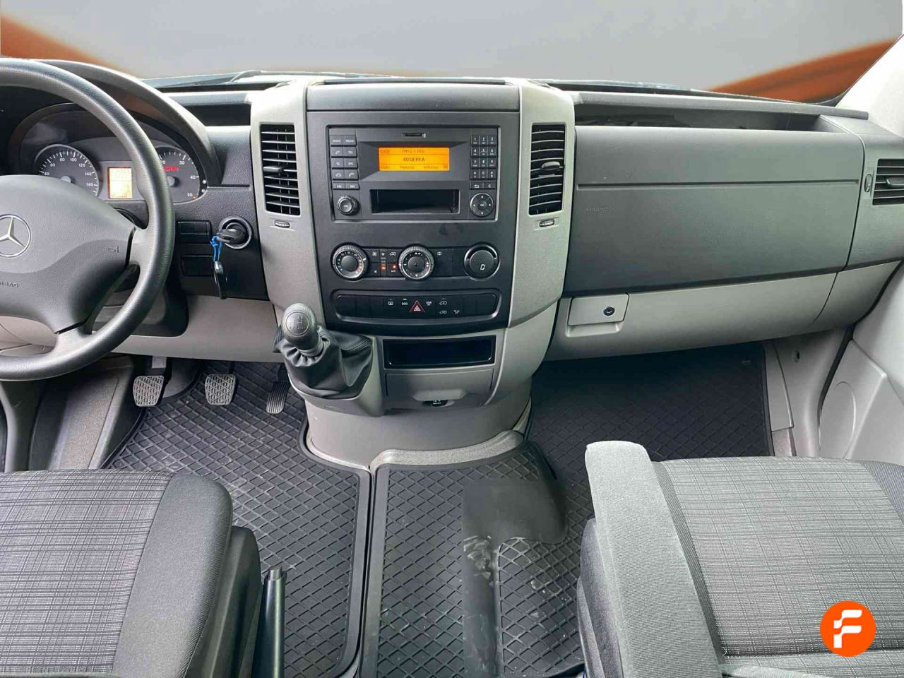 Foto Mercedes-Benz Sprinter 21