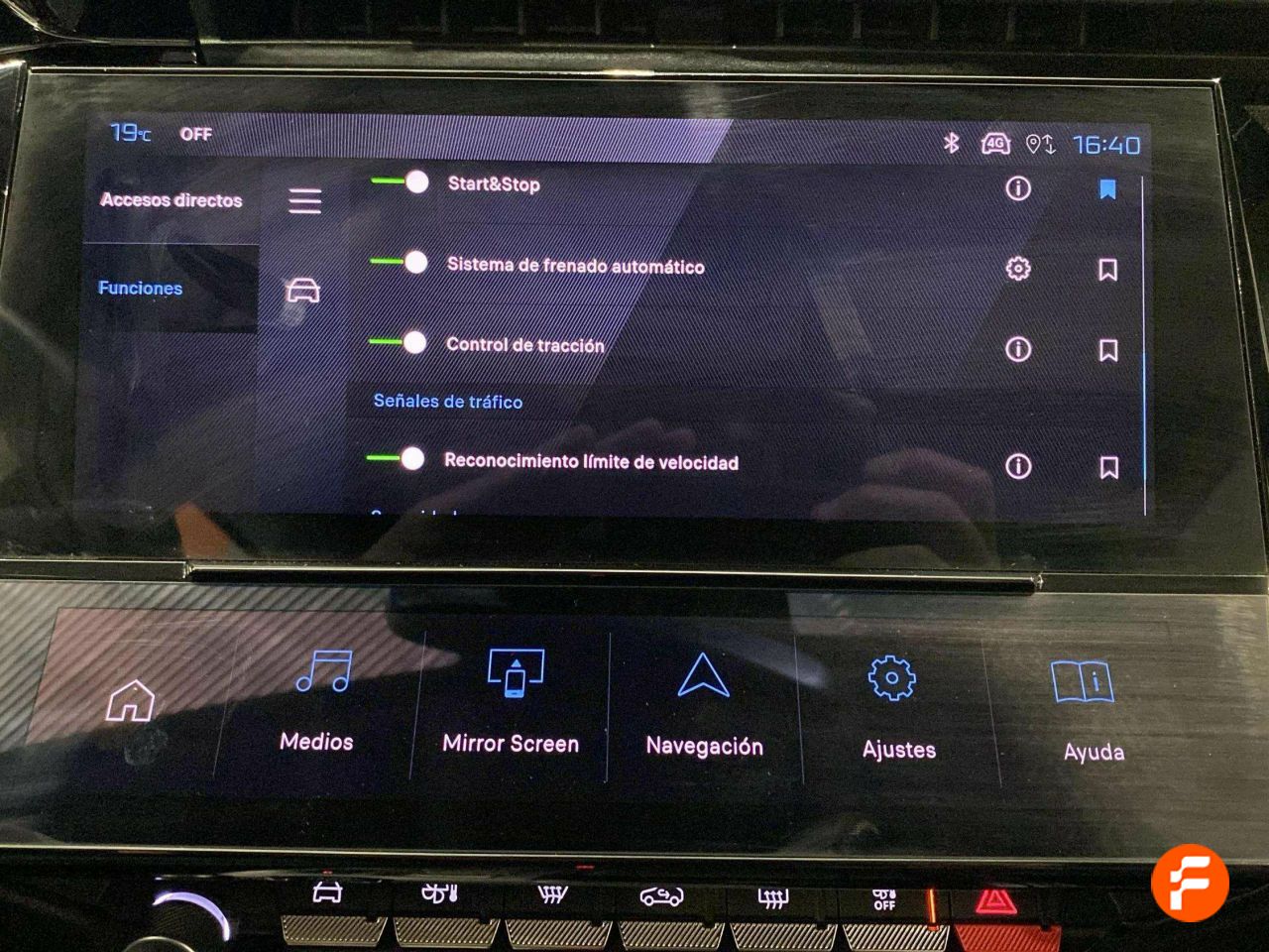 Foto Peugeot 308 29