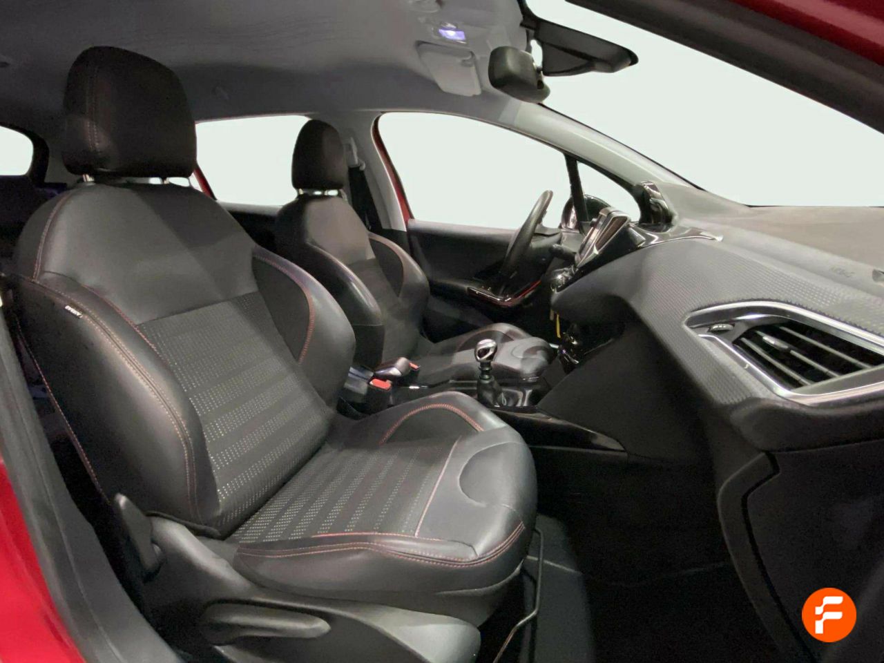 Foto Peugeot 2008 12