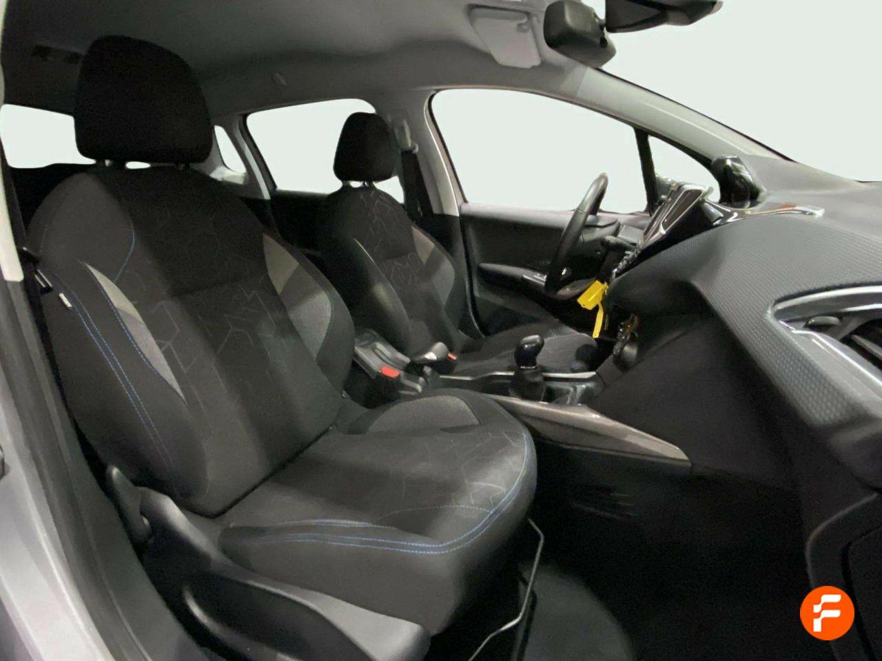 Foto Peugeot 2008 12