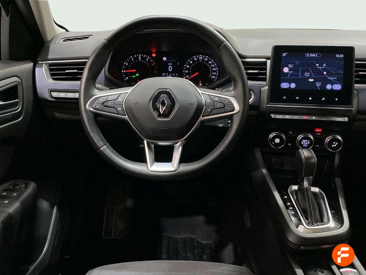 Foto Renault Arkana 16