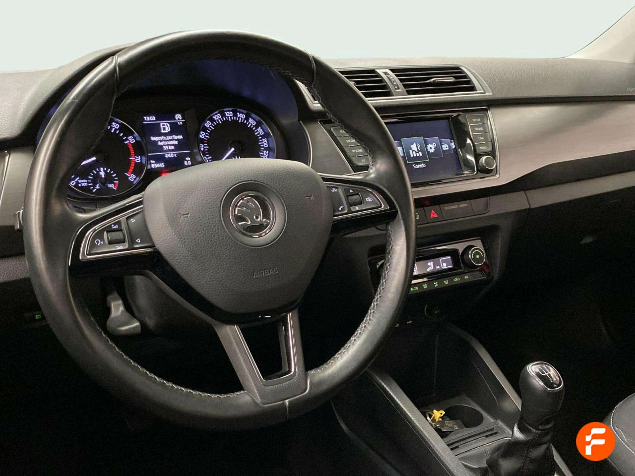Foto Skoda Fabia 32