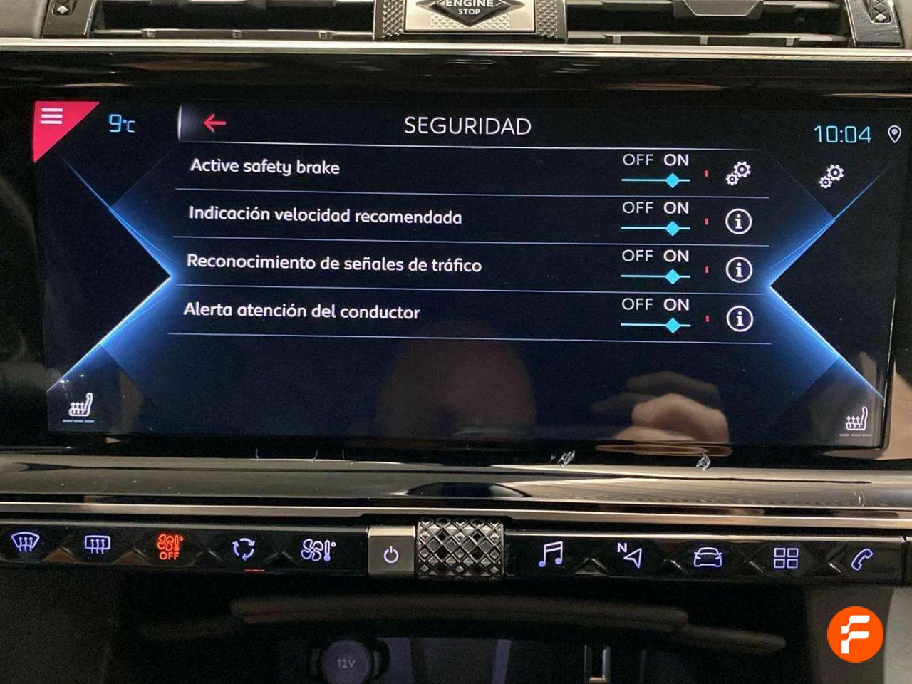 Foto DS Automobiles DS 7 33