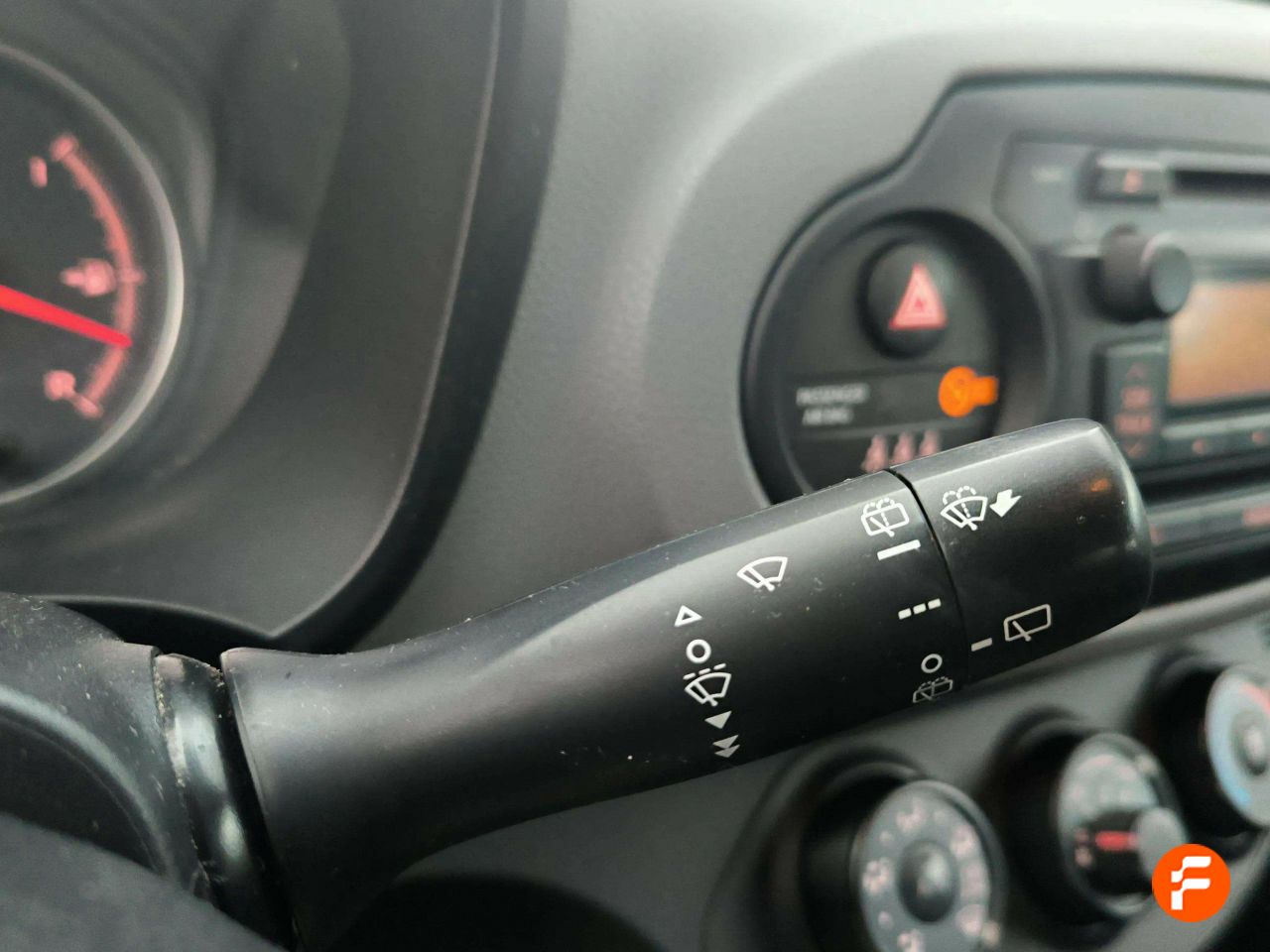 Foto Toyota Yaris 17