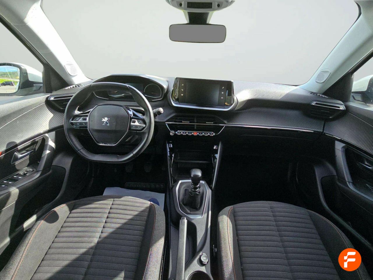 Foto Peugeot 2008 13