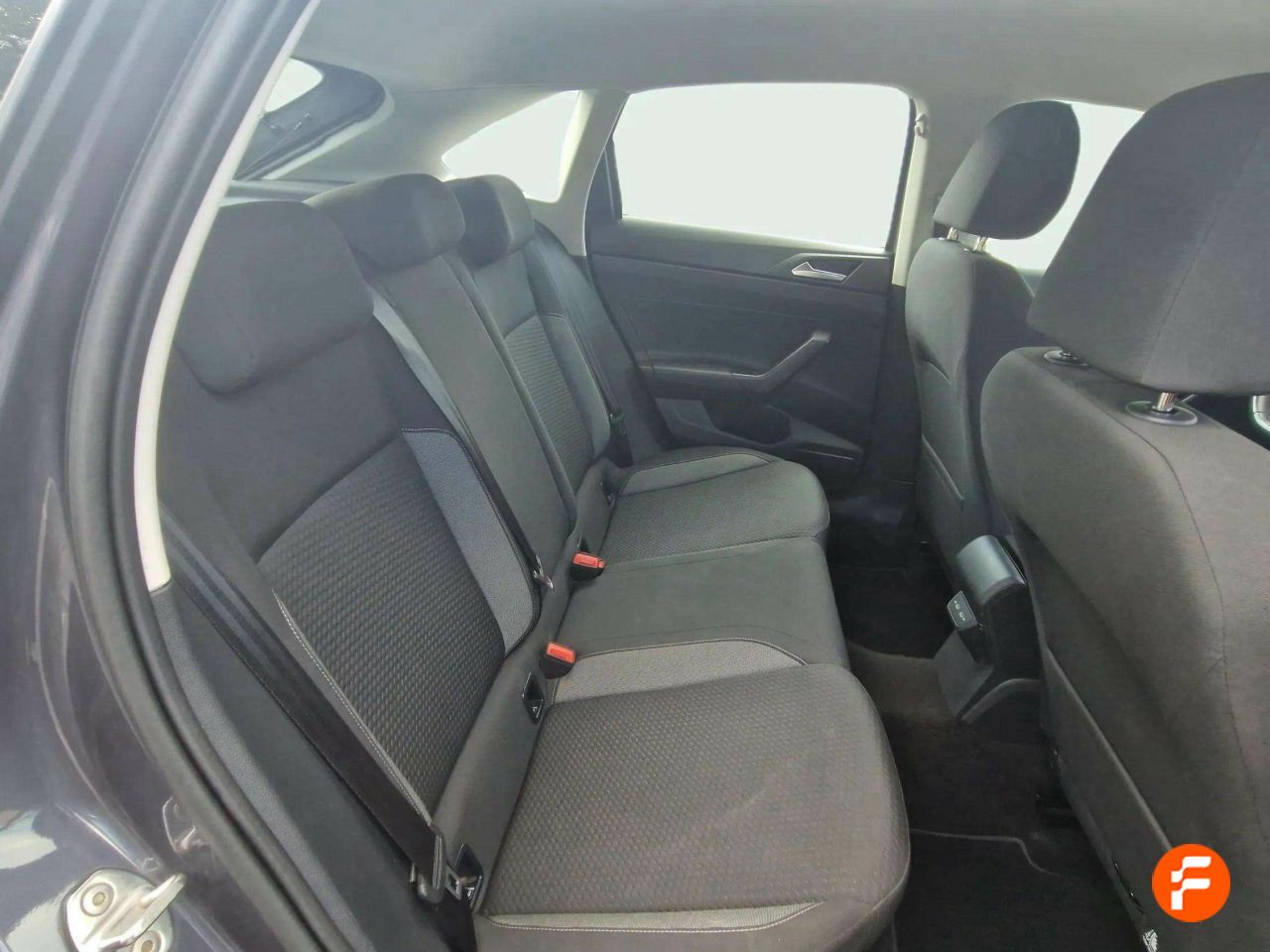 Foto Volkswagen Taigo 19