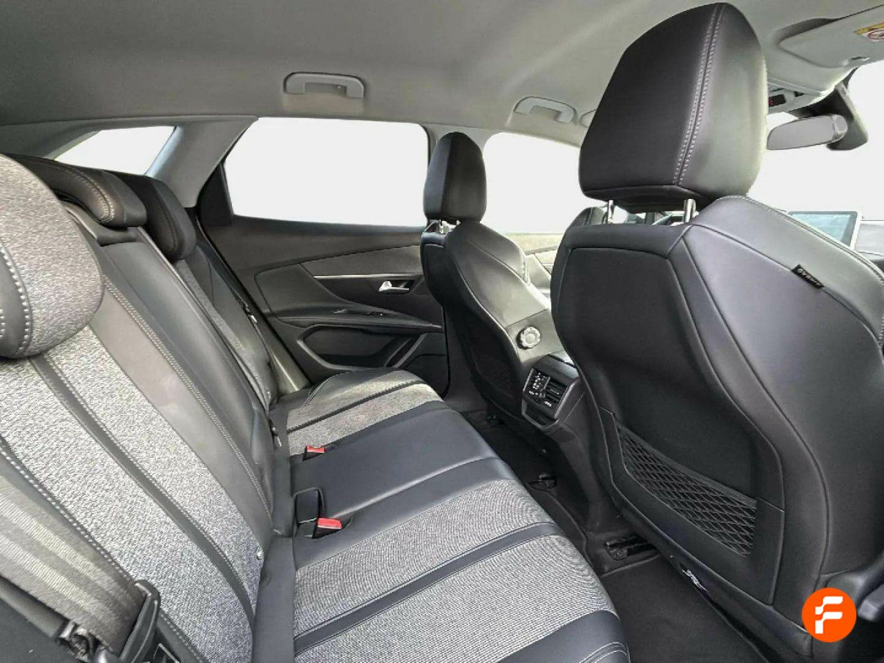 Foto Peugeot 3008 14
