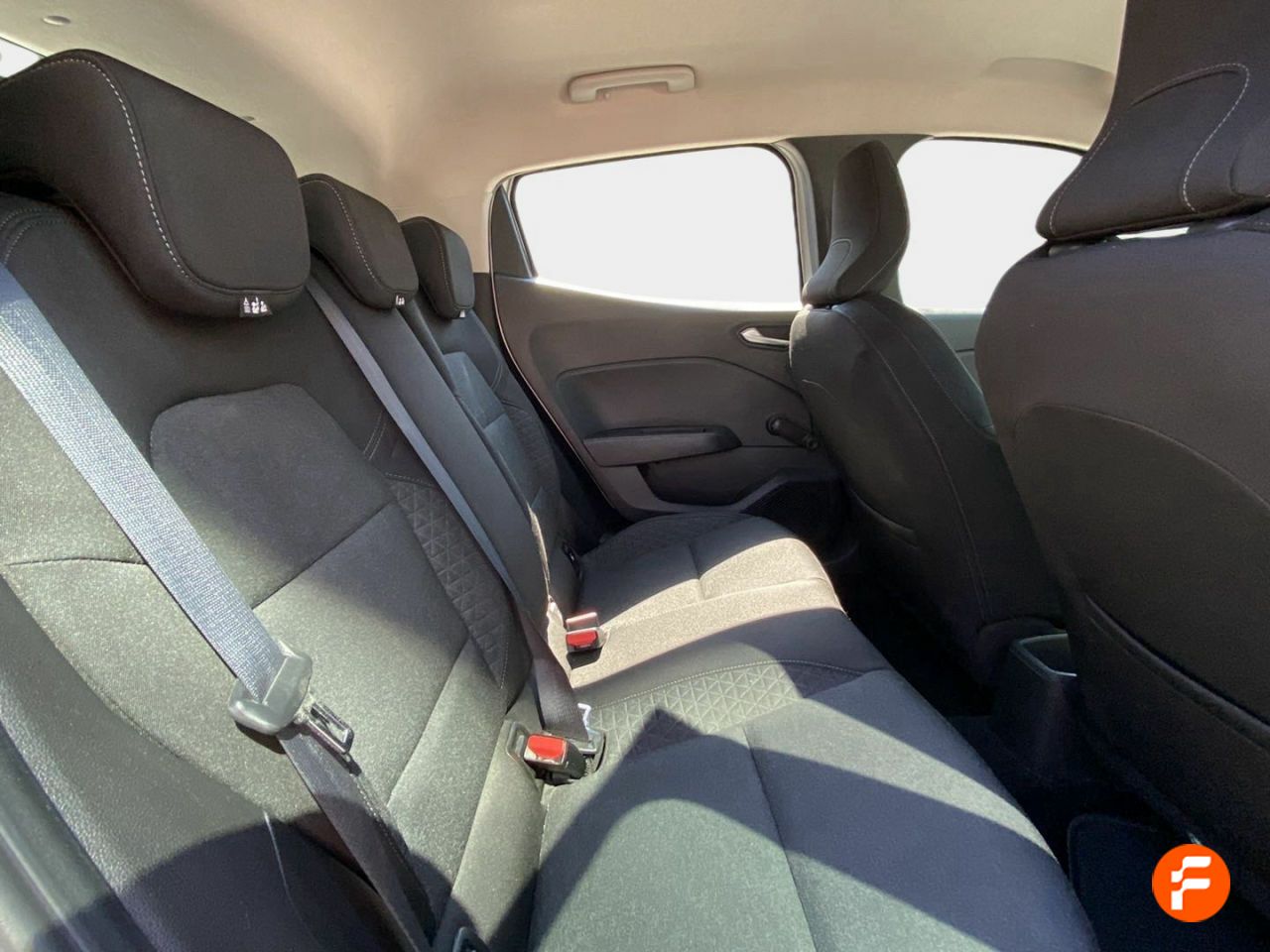 Foto Renault Clio 16