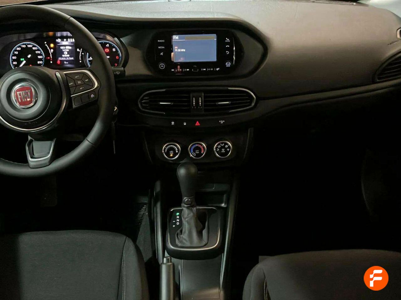 Foto Fiat Tipo 12