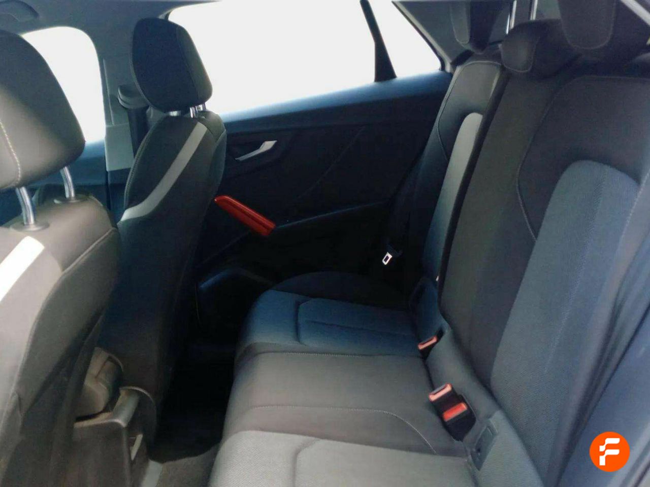 Foto Audi Q2 10