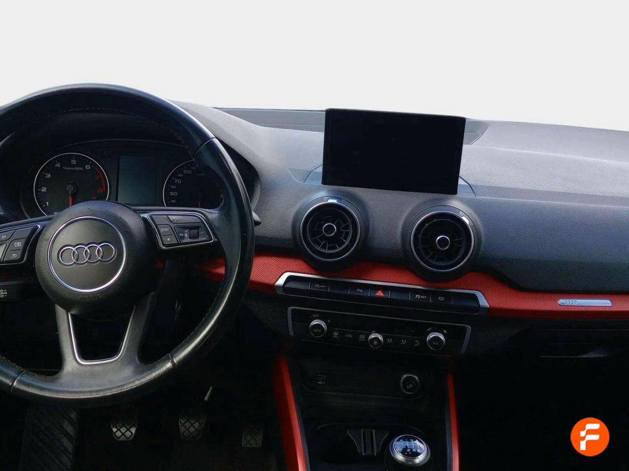 Foto Audi Q2 11