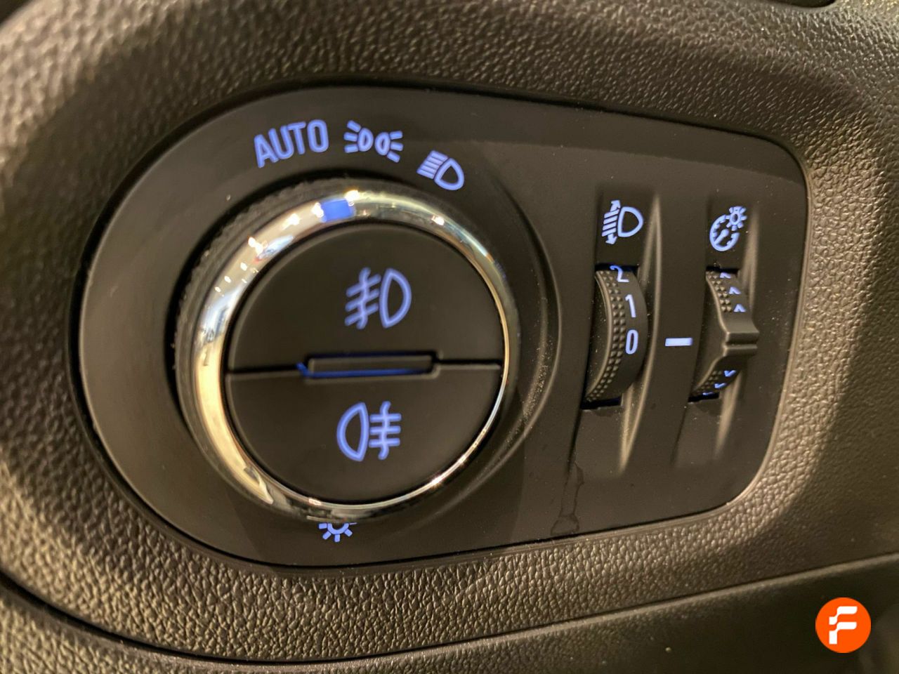 Foto Opel Grandland X 19