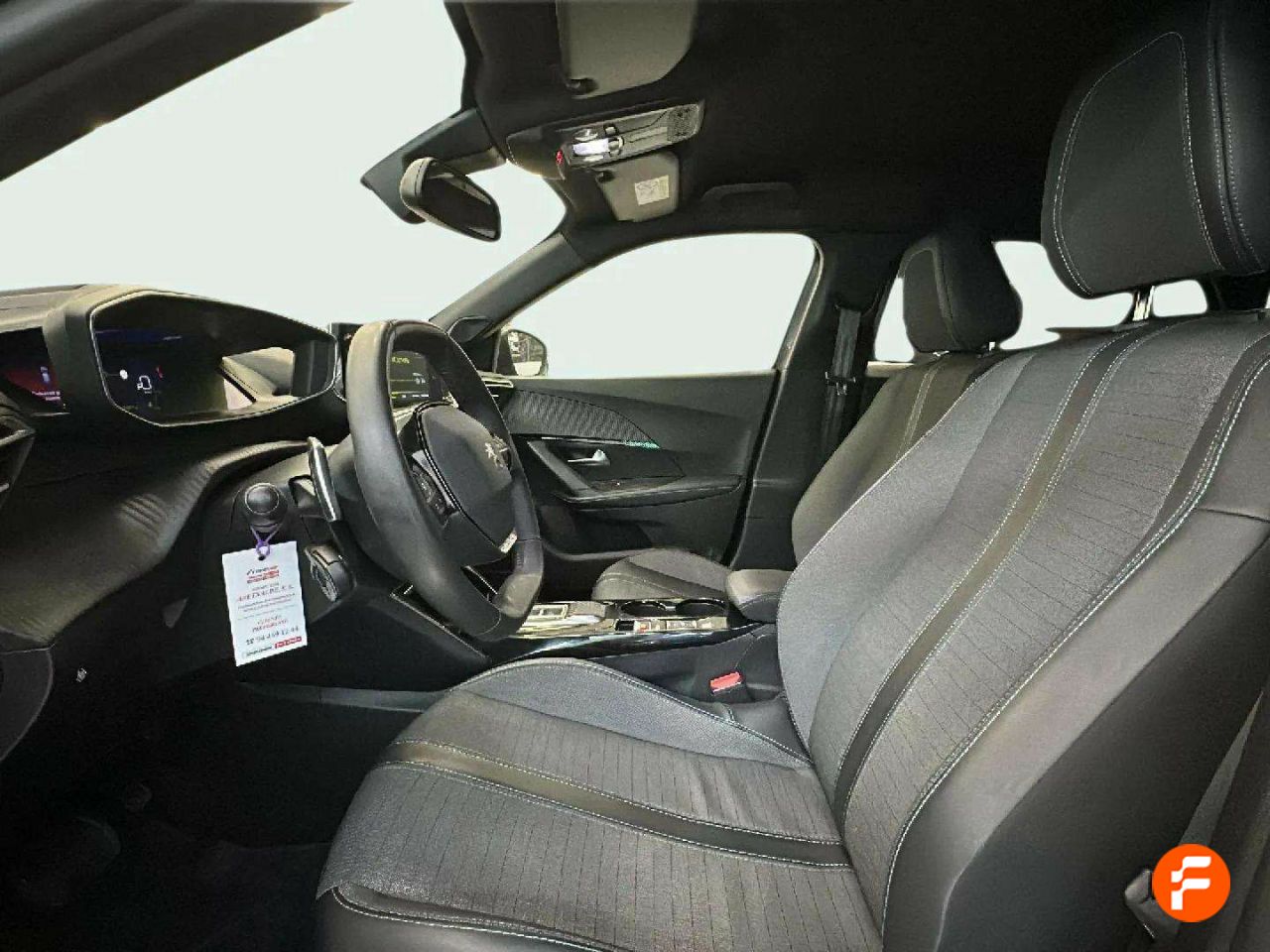 Foto Peugeot 2008 13