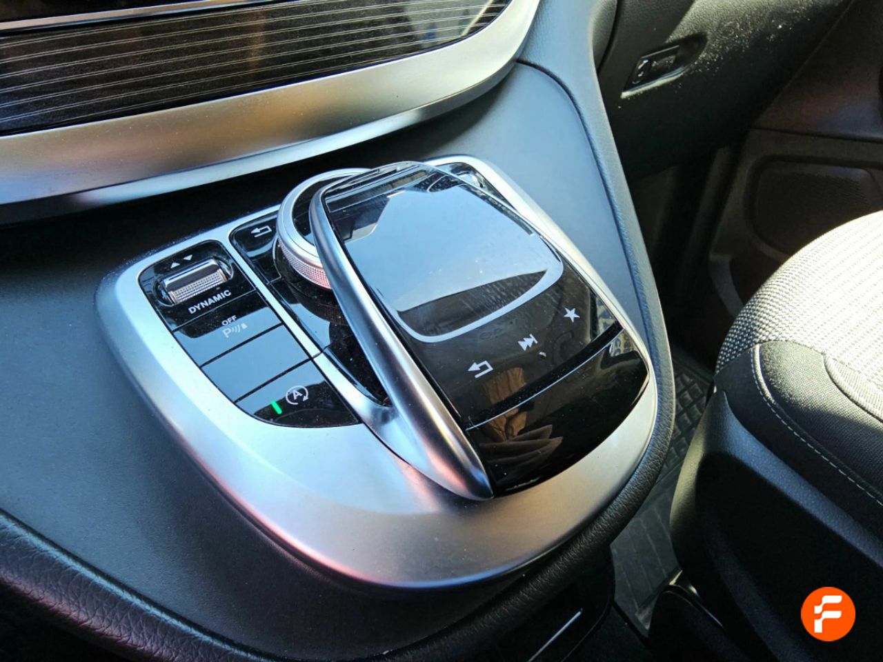Foto Mercedes-Benz Clase V 17