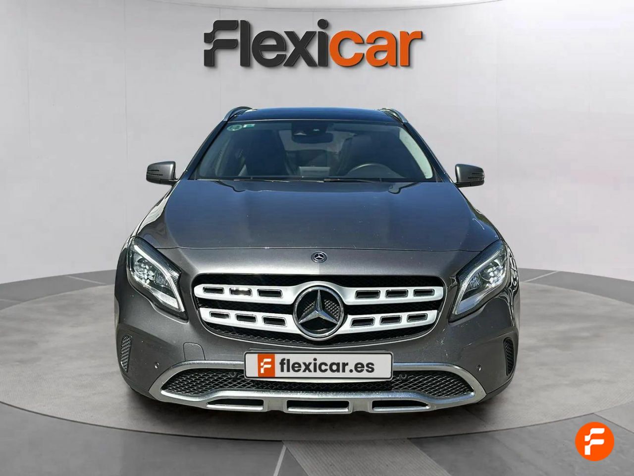 Foto Mercedes-Benz Clase GLA 2