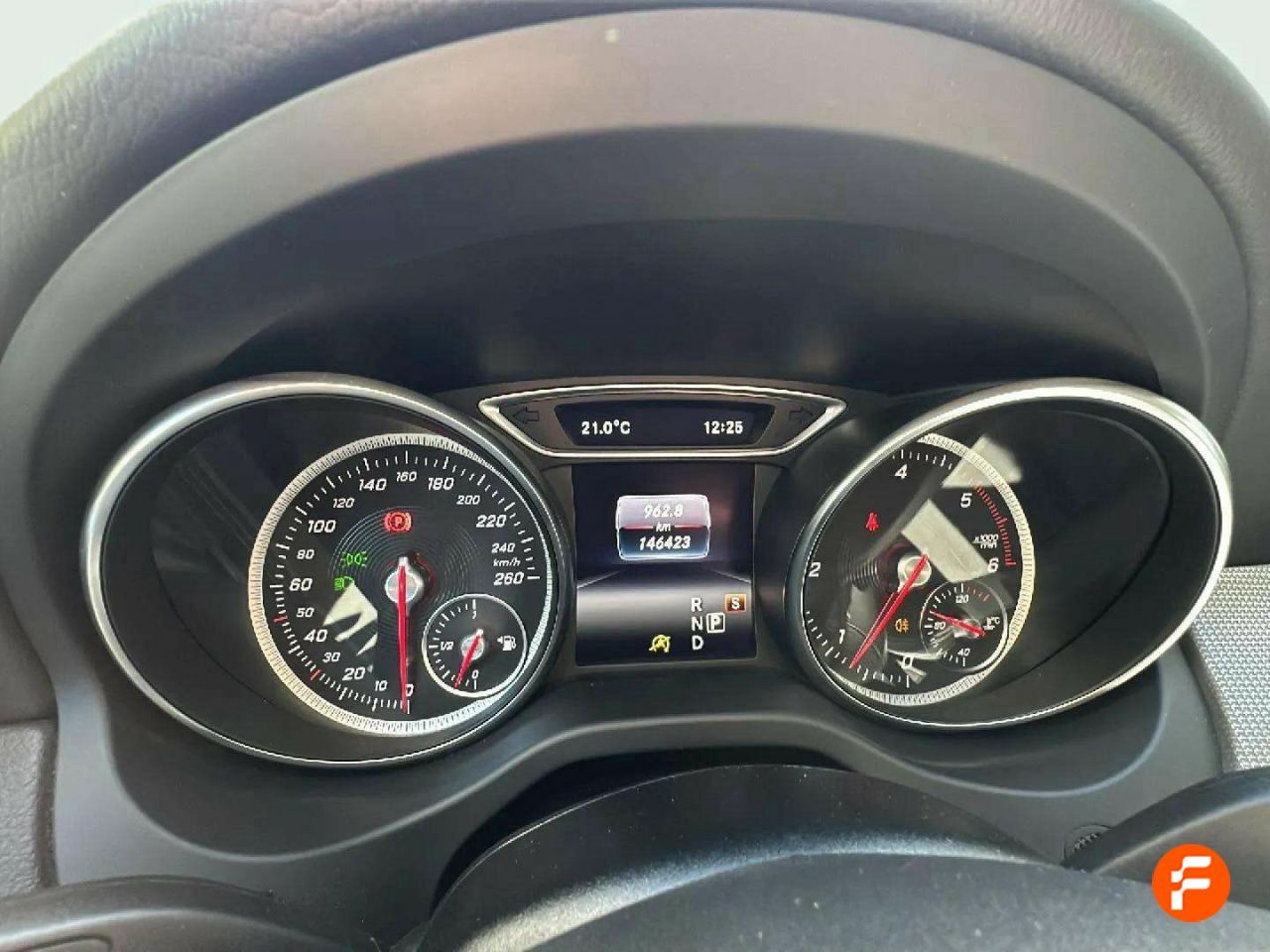 Foto Mercedes-Benz Clase GLA 13
