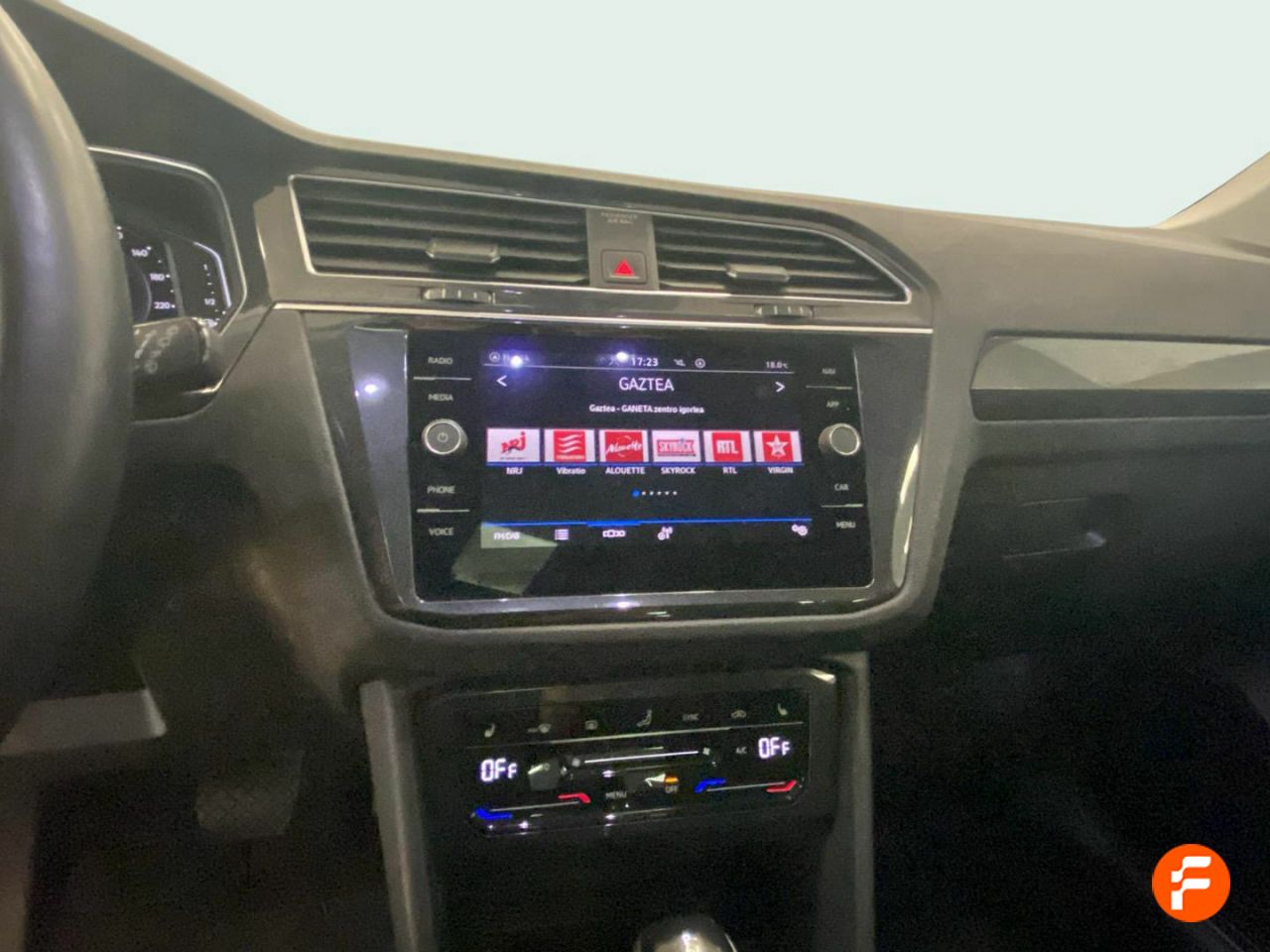 Foto Volkswagen Tiguan 11