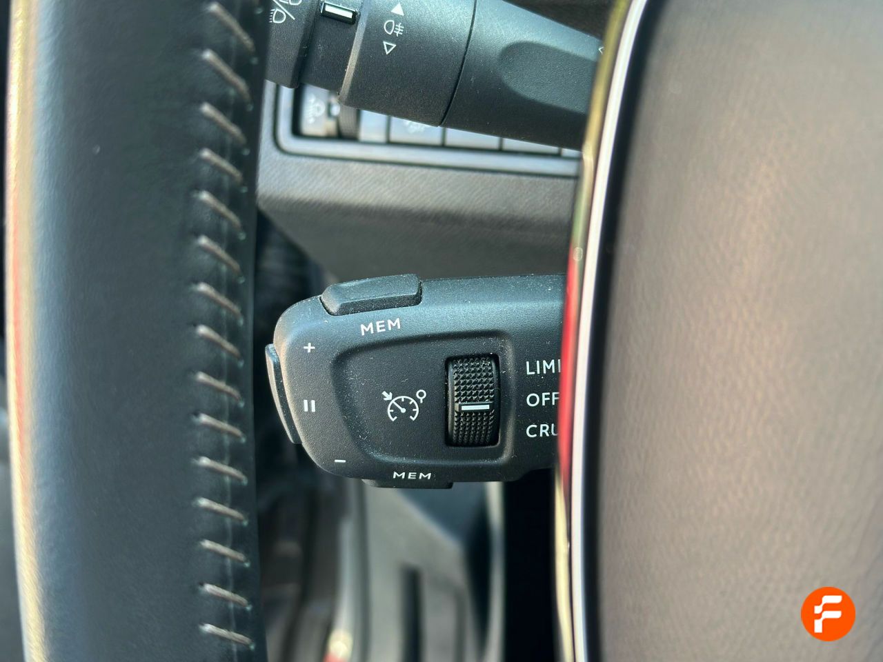 Foto Peugeot 3008 16