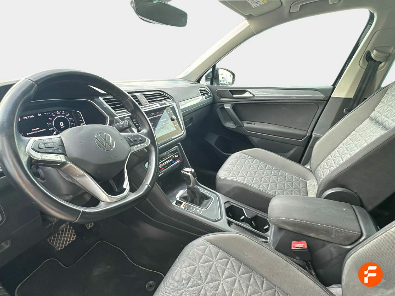 Foto Volkswagen Tiguan 10