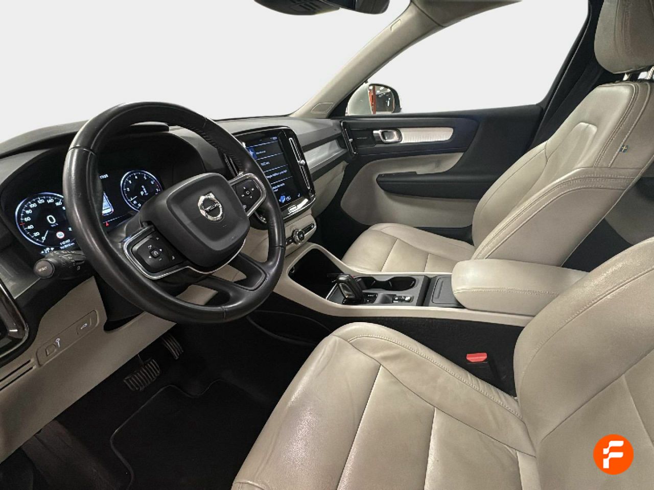 Foto Volvo XC40 11