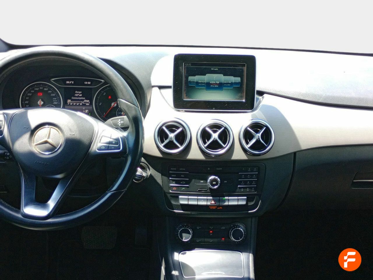 Foto Mercedes-Benz Clase B 12