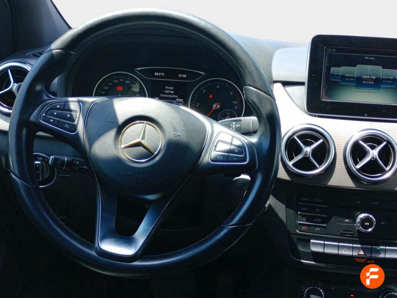 Foto Mercedes-Benz Clase B 13