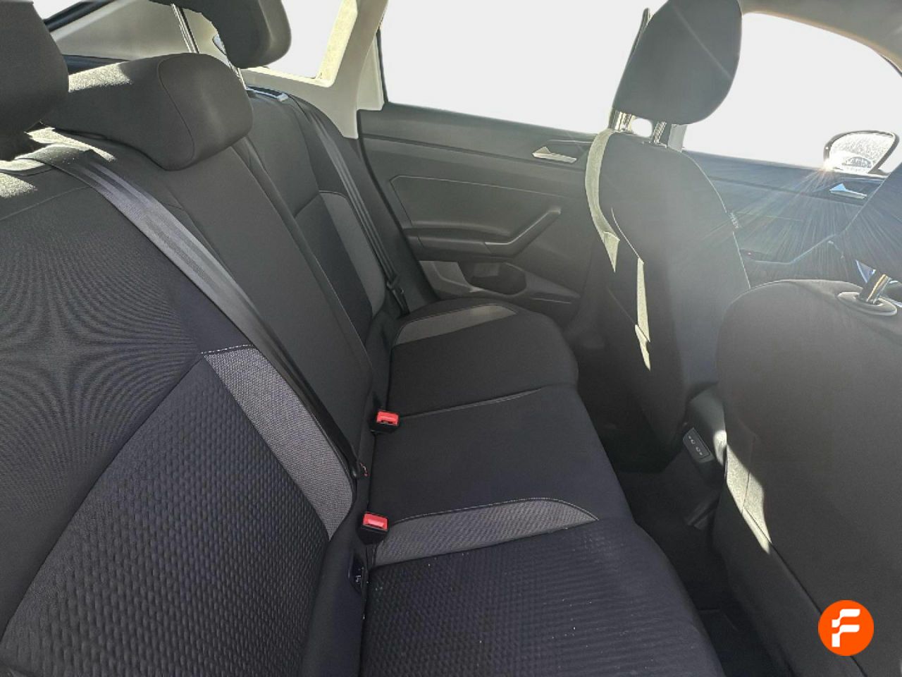 Foto Volkswagen Taigo 17