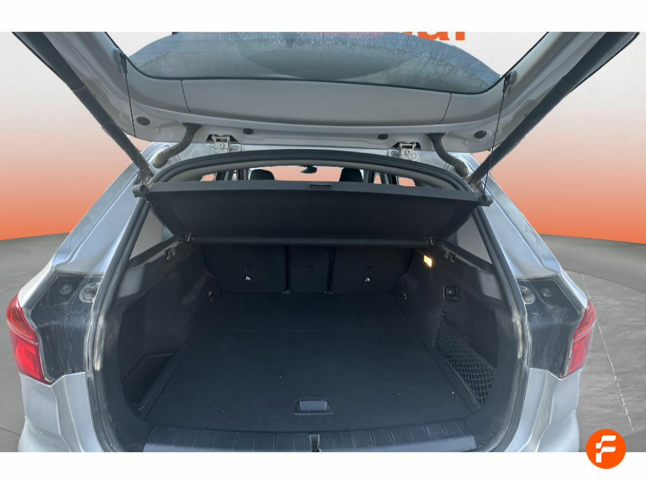 Foto BMW X1 9