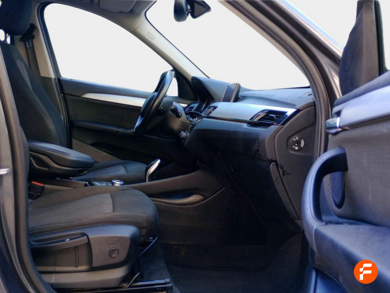 Foto BMW X1 16